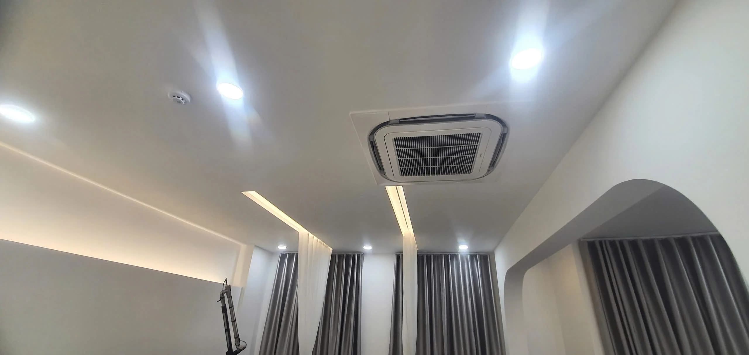 Thi công lắp đặt hệ thống điều hòa không khí cho thẩm mỹ viện Aura Trà Vinh - ảnh 10