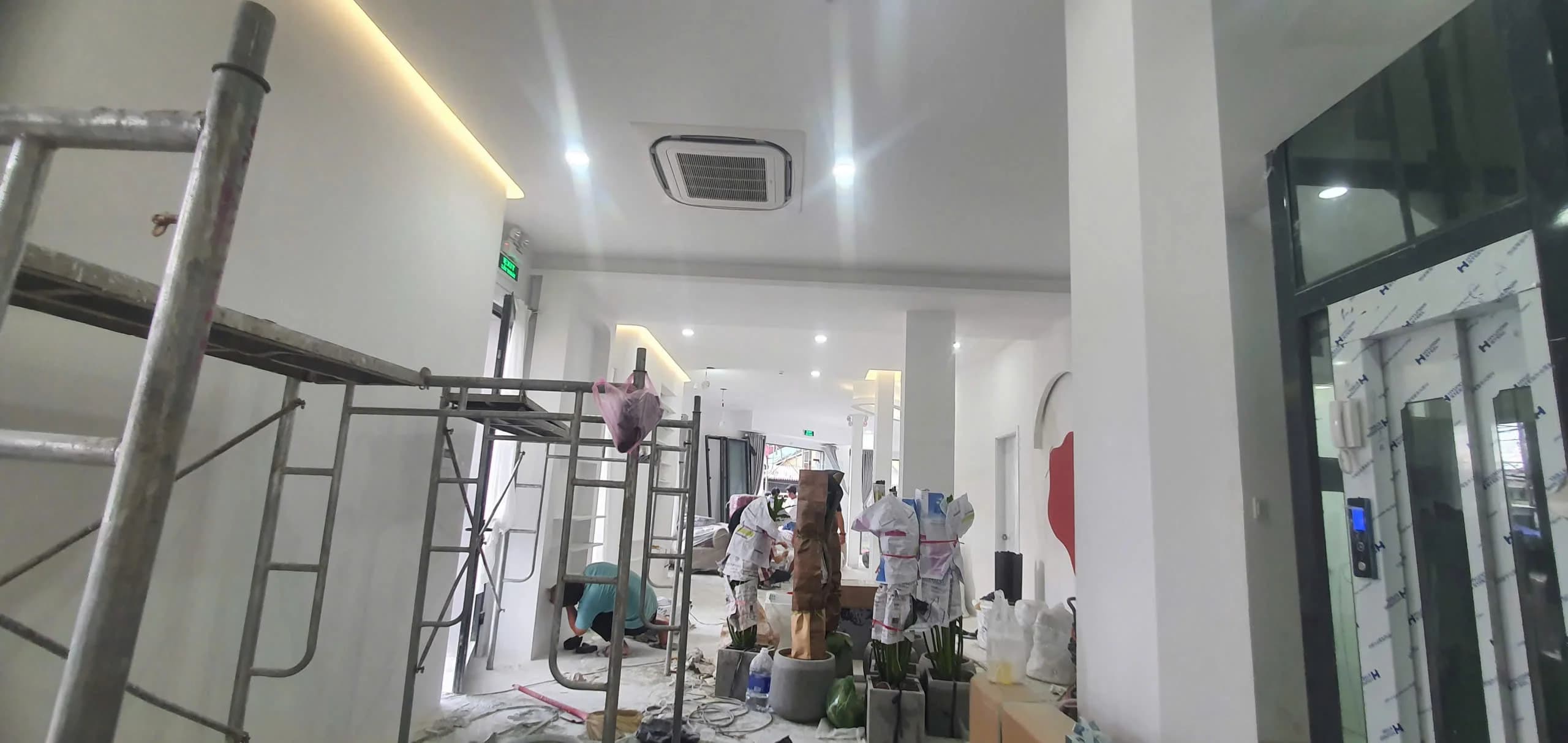 Thi công lắp đặt hệ thống điều hòa không khí cho thẩm mỹ viện Aura Trà Vinh - ảnh 12