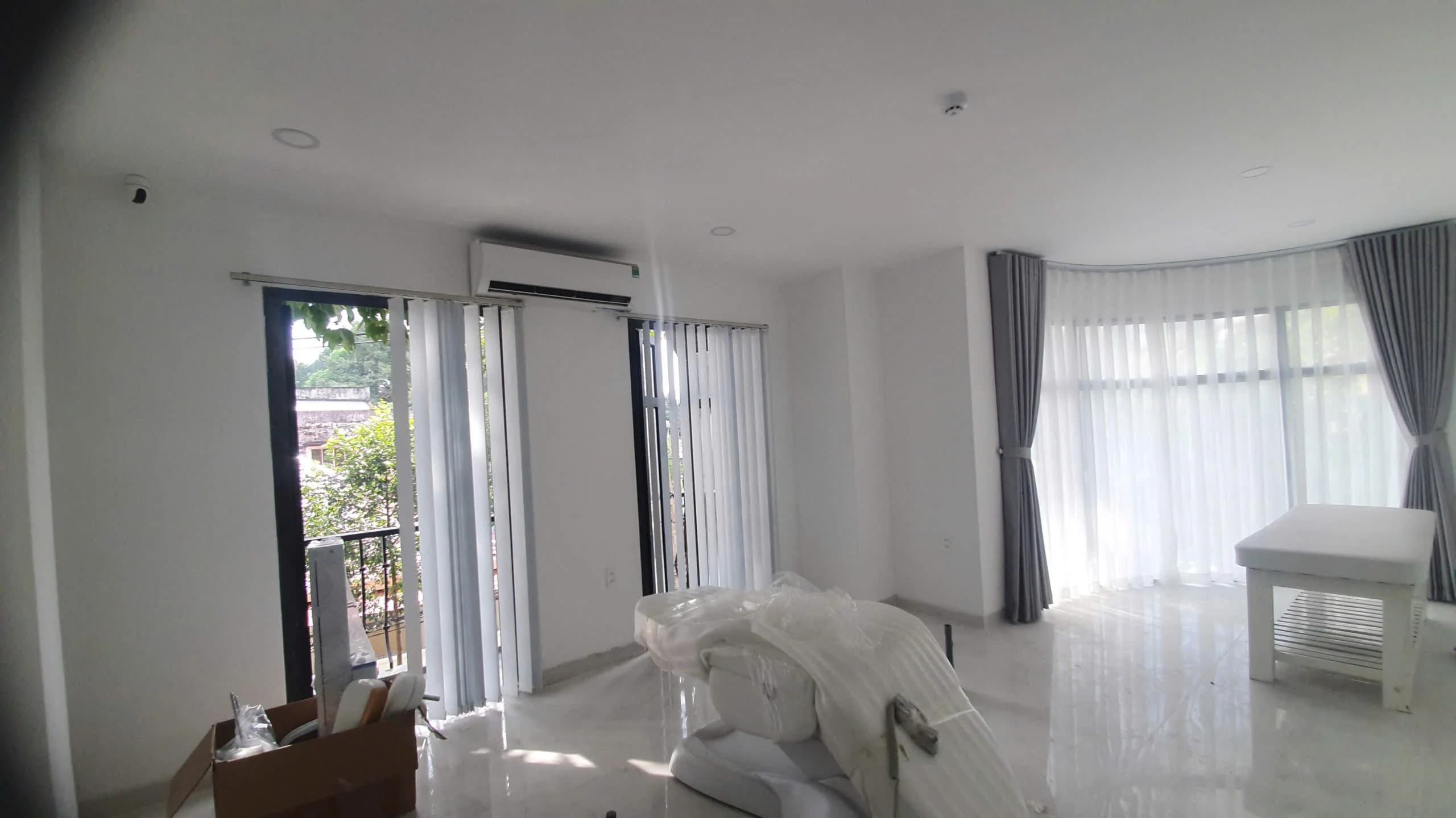 Thi công lắp đặt hệ thống điều hòa không khí cho thẩm mỹ viện Aura Trà Vinh - ảnh 14