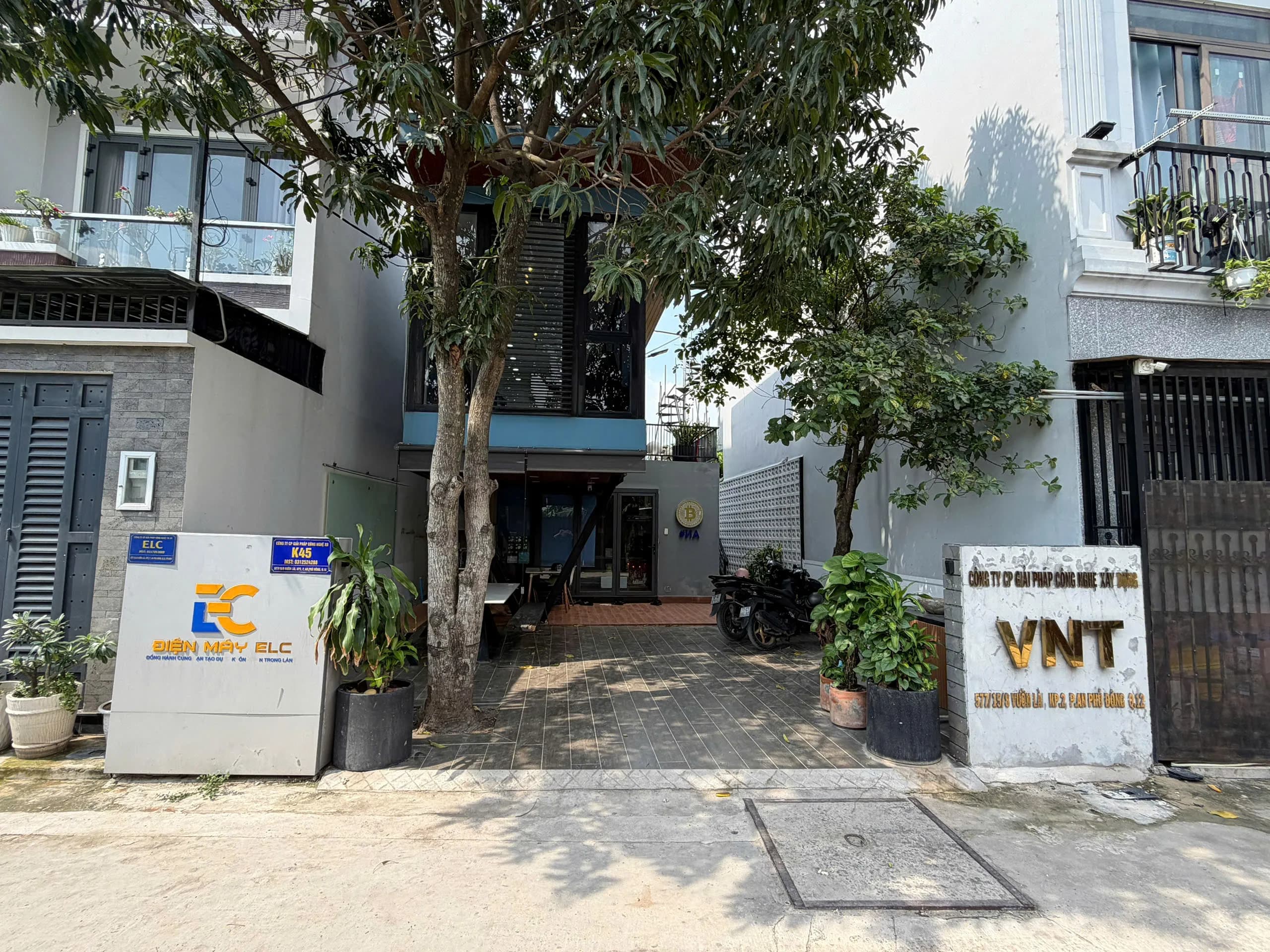 Trụ sở văn phòng