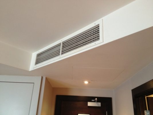 máy lạnh giấu trần