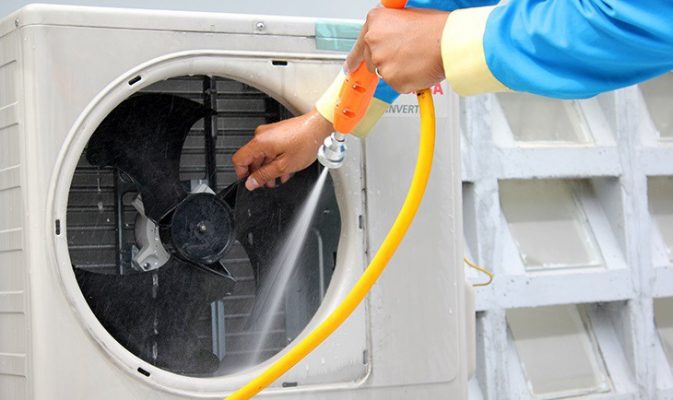 vệ sinh máy lạnh tại nhà 