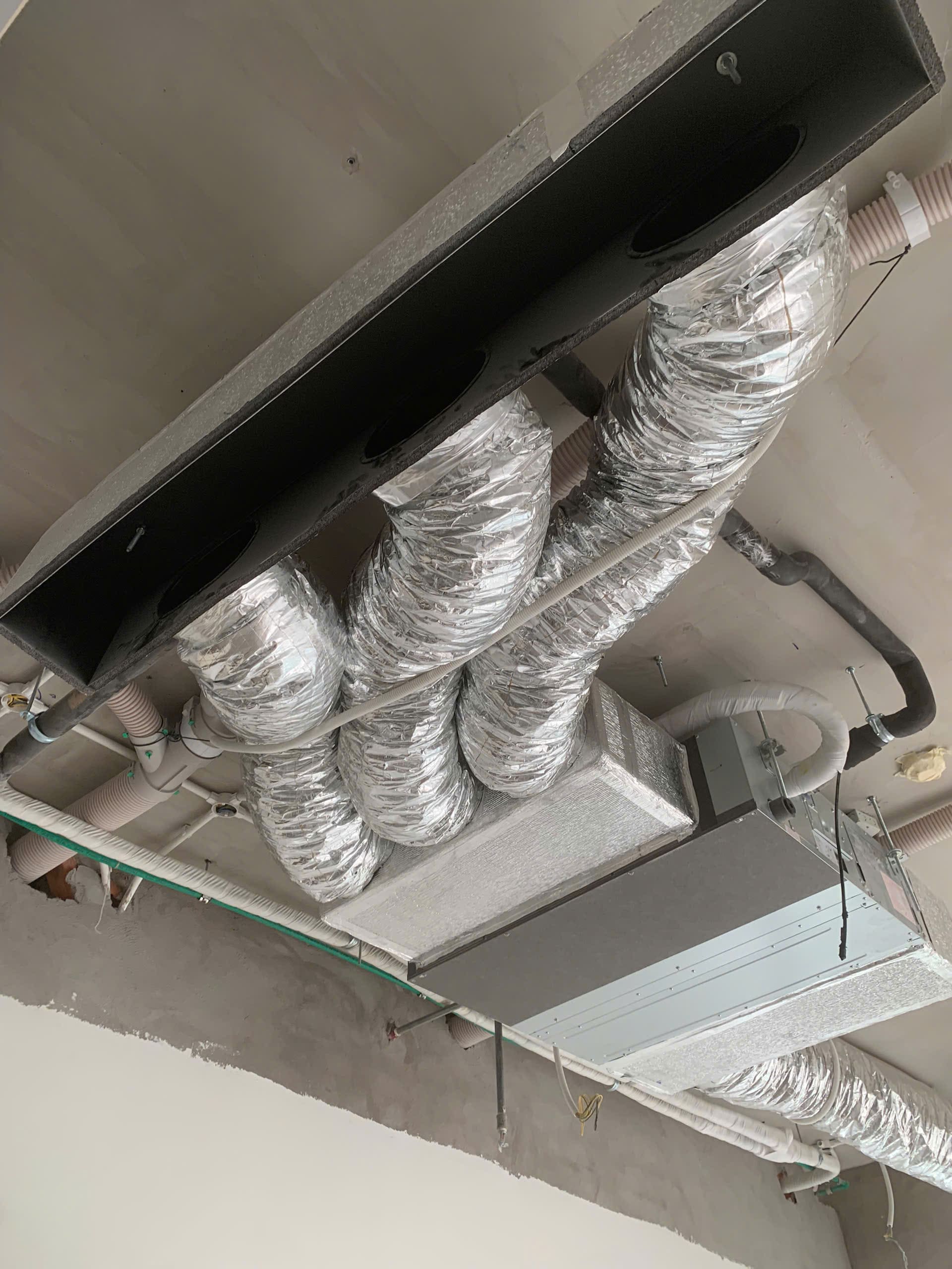 Thi công Hệ thống VRV Daikin Menred Hagisu tại Quận 7